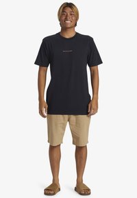 Quiksilver SURF SAFARI - Camiseta estampada - black