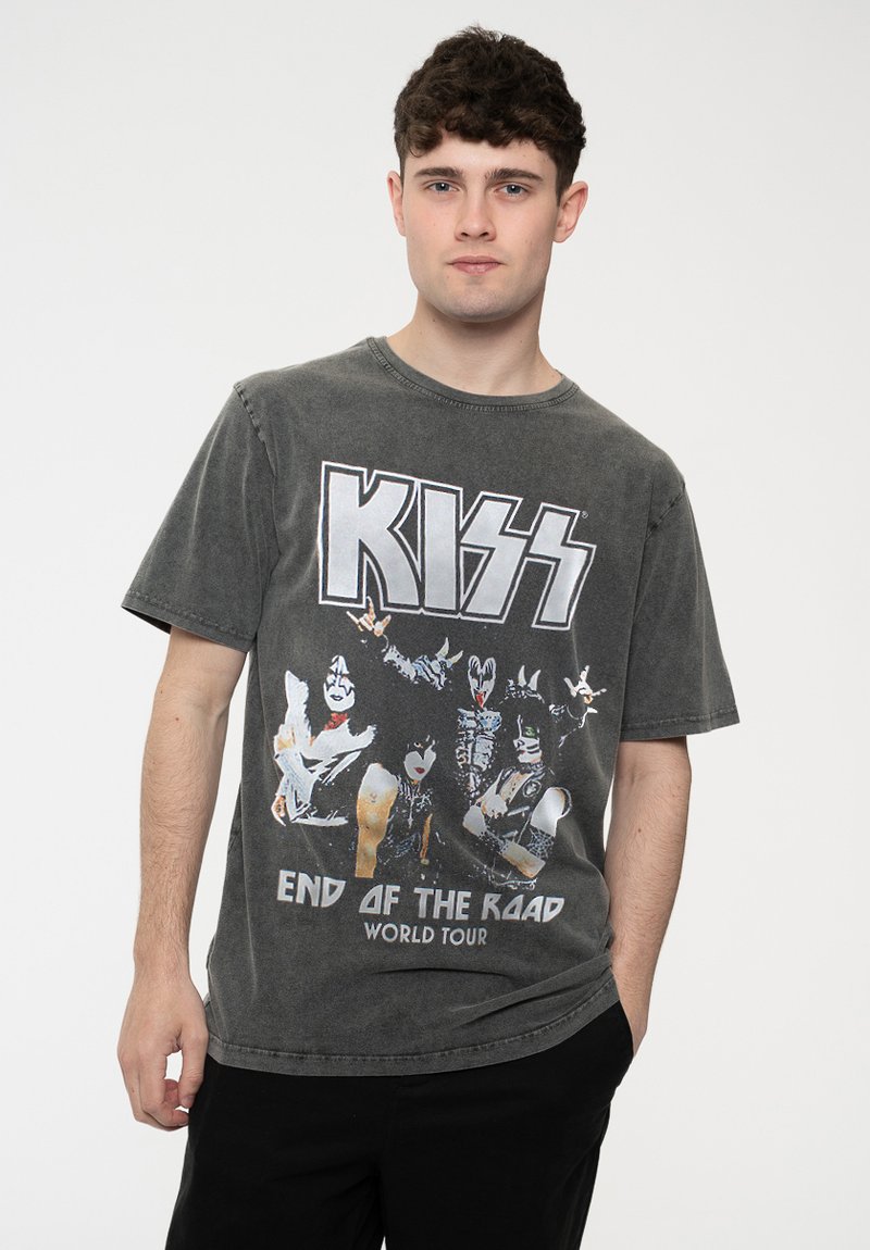 Gray, short-sleeved t-shirt featuring a distressed design, with a KISS band graphic and "END OF THE ROAD WORLD TOUR" text in bold font.