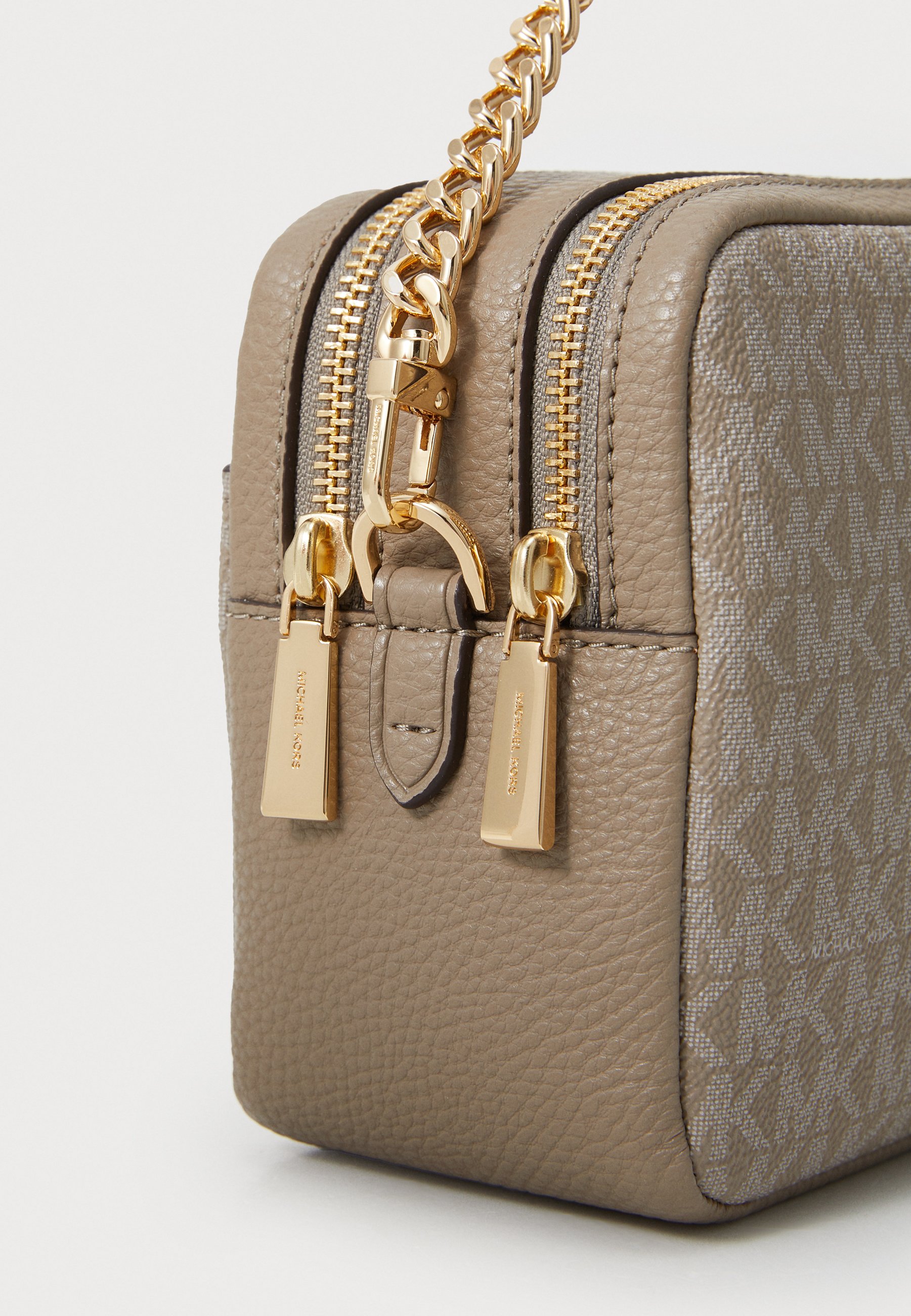 MICHAEL KORS＊TWICE ダヒョン着用＊BRYANT レザー カメラバッグ MICHAEL Michael Kors BRYANT - Torba na ramię/tan - Zalando.pl