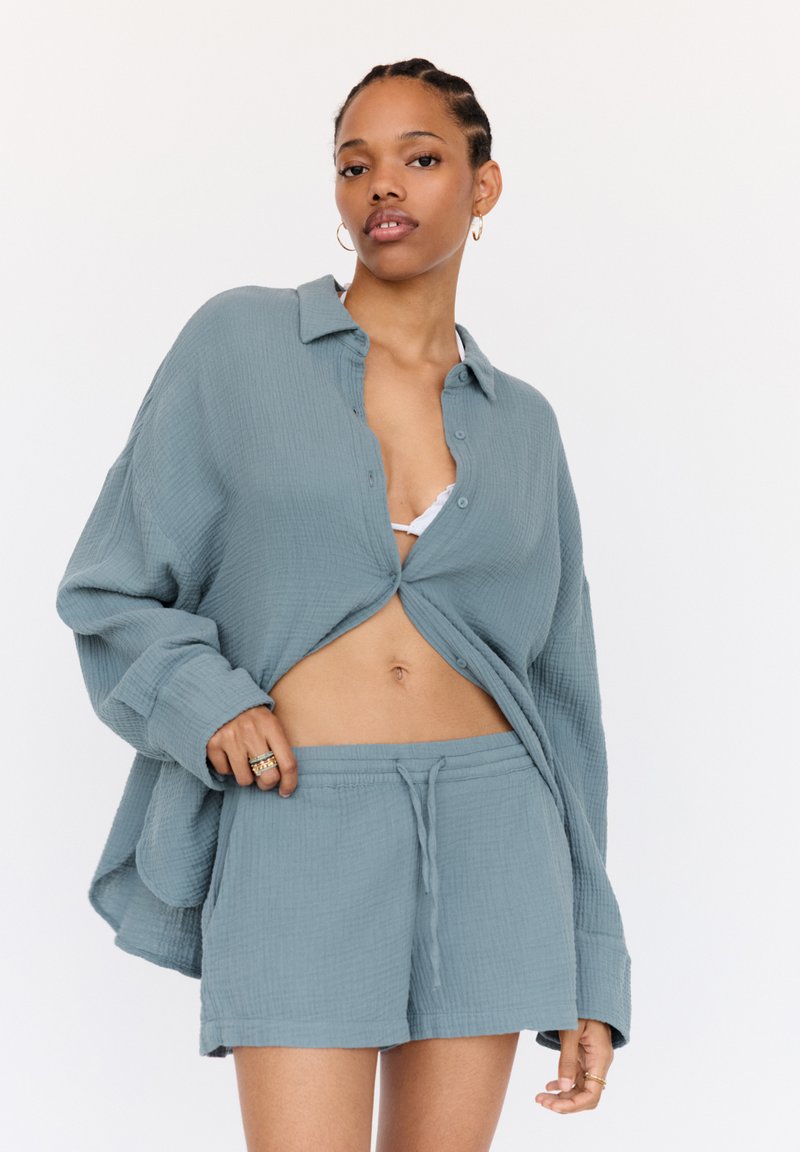 PULL&BEAR - TEXTURED  - Shorts - blue, Enlarge