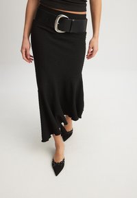 NA-KD - FLOUNCE - Maxirok - black Miniatuurafbeelding 1