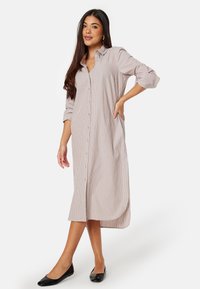 Bubbleroom - LONG COTTON SHIRT DRESS - Skjortekjole - beige Miniaturebillede 1