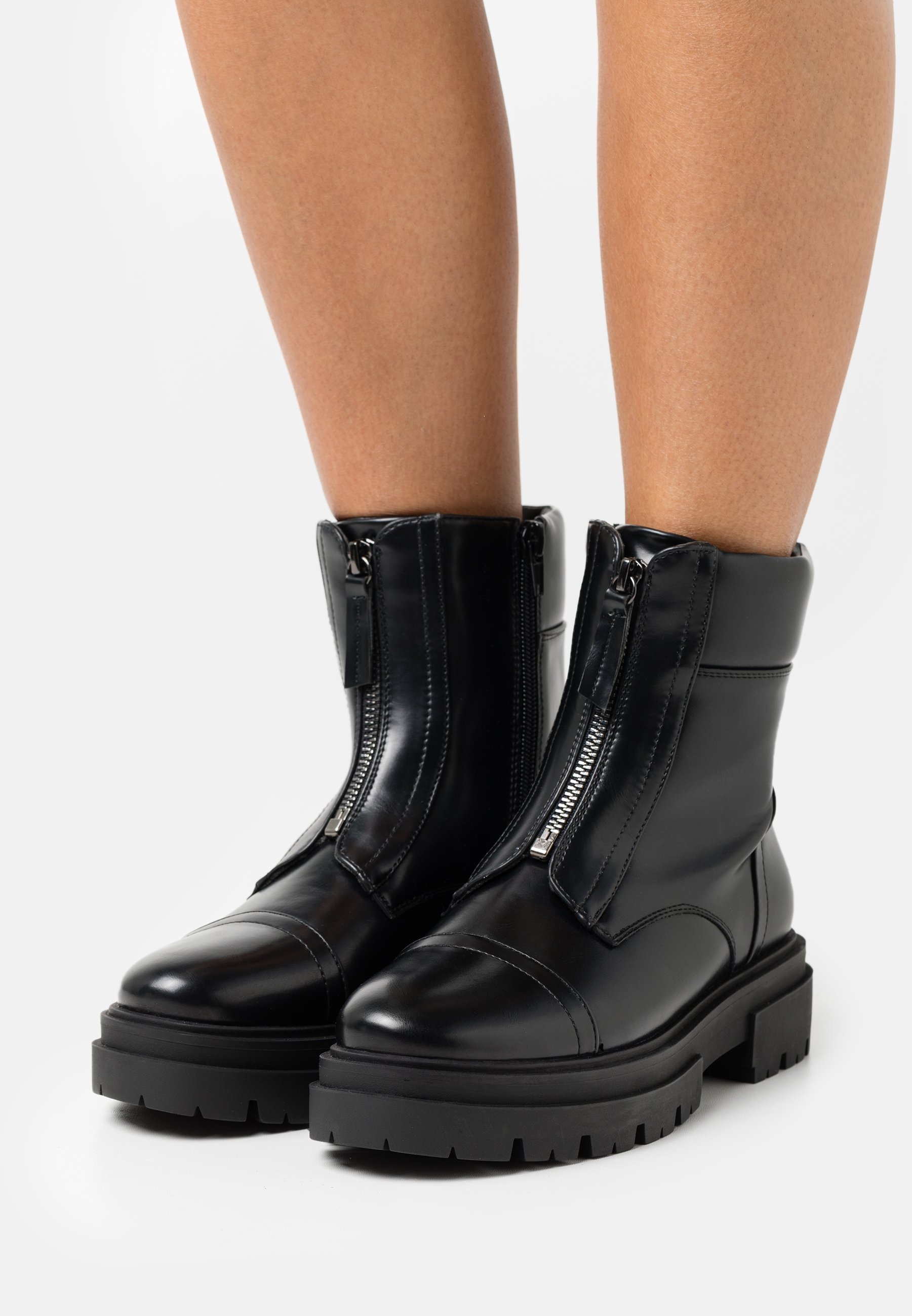 chaussures glamorous