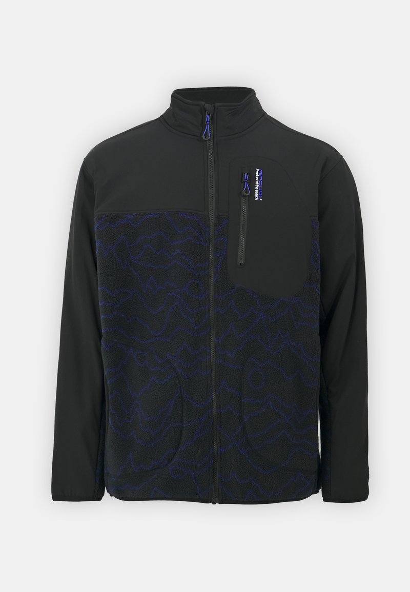 Chaqueta negra con un patrón texturizado azul en la parte frontal, bolsillo en el pecho con cremallera y bolsillos laterales; diseñada con un alto collar y cierre frontal con cremallera.