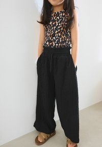 Next RELAXED FIT PRINT  - Trousers - black