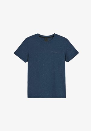 Granatowy t-shirt z okrągłym dekoltem, wykonany z miękkiego materiału, z nakrapianym wzorem oraz małym szarym logo na lewej stronie klatki piersiowej.