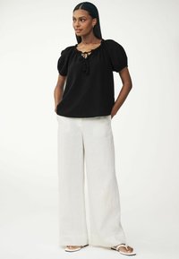 Next SHORT SLEEVE TIE NECK BARDOT  - Pluus - black
