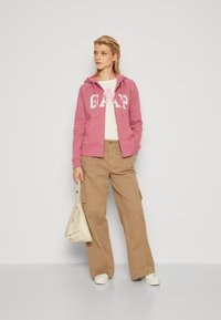 GAP HERITAGE - Hoodie - pink raspberry