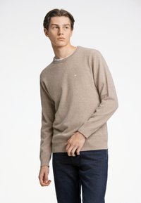 Junk De Luxe RECYCLED MIX  - Strickpullover - lt sand mel