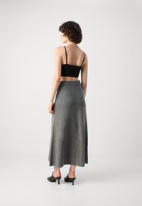 Lindex SKIRT INA - Maxinederdele - dark grey melange