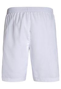 Pantalones cortos deportivos elásticos blancos con cintura plana y corte recto, exhibidos de forma plana sobre un fondo blanco.