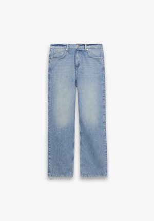 Vaaleansiniset suorat farkut, joissa viisi taskua, vyölenkit sekä nappi- ja vetoketjusuljenta.