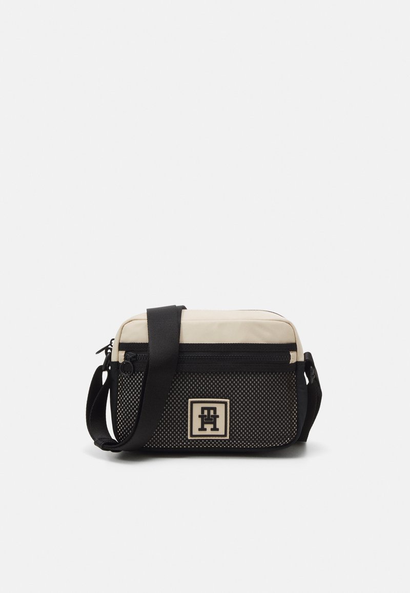 Geantă crossbody