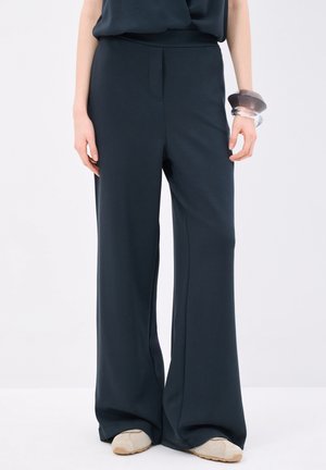 Trousers - navy blue