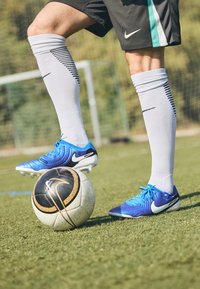 TIEMPO LEGEND 10 PRO AG - Fußballschuhe Kunstrasen - soar/white