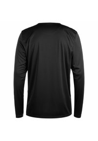 Zwart langemouwen shirt van glad, lichtgewicht stof. Voorzien van een ronde hals en aansluitende mouwen. Minimalistisch ontwerp, geen logo's of patronen.