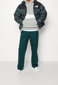 Nike Sportswear Luvtröja - mottled dark grey