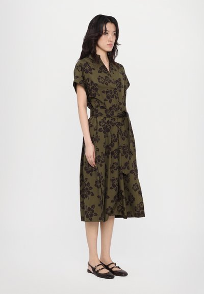 ASPESI ABITO  - Haljina-majica - militare
