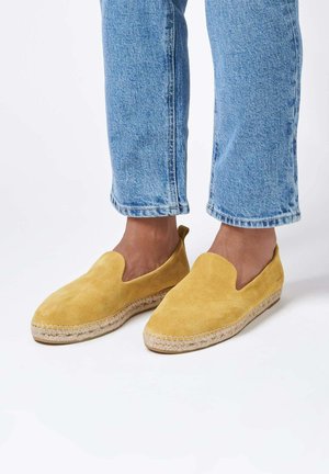 POSITANO - Espadrilles - mustard suede