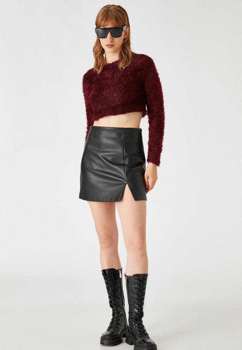 Koton Fleece trui donkerrood Koton Fleece trui donkerrood