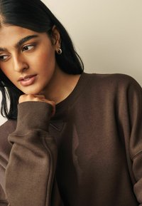 Next HEAVYWEIGHT BRUSHED CREW NECK - Pusa - chocolate brown