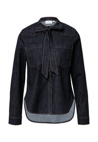 Donkerdenim shirt met een striknek, twee borstzakken, contrasterende oranje stiksels en een afgeronde zoom met een lichter denim onderkant.