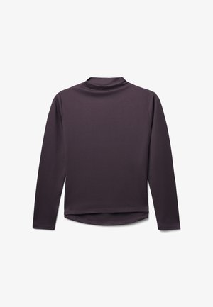 Haut à manches longues d'une couleur violet profond, fabriqué en tissu lisse. Il présente un col montant et un ourlet courbé sans motifs ni accents visibles.