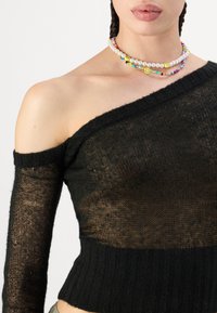 BDG Urban Outfitters AYSM  - Hosszú ujjú felső - black