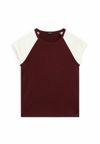 Bordeaux t-shirt med cremefarvede raglanærmer, rund hals, kort ærme, glat tekstur og lige kant. Simpelt, afslappet design.