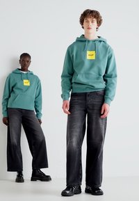 Thumbnail Image 2
