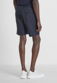 Antony Morato SUPER - Shorts - marine
