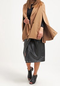 Topshop Poncho - taupe
