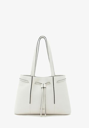 Borsa tote in pelle bianca con doppi manici, dettagli in rifinitura nera, accento frontale con coulisse e logo del marchio discreto vicino alla base.