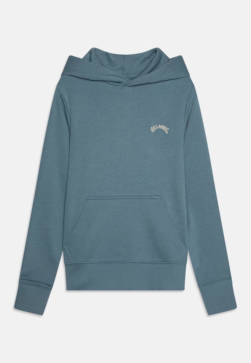 Türkiser Kapuzenpulli mit Kängurutasche, geripptem Saum und Bündchen sowie gesticktem Logo in Creme. Aus weichem, strukturiertem Stoff gefertigt. Lässiges Design.