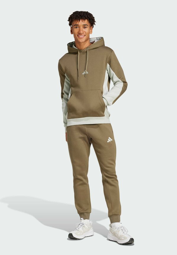 SPORTSWEAR FLEECE COLORBLOCK HOODED - Tracksuit - olive strata