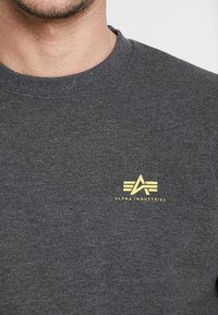Alpha Industries Sudadera - grey