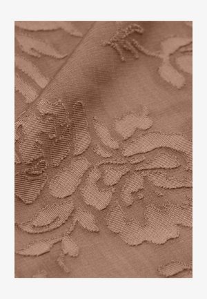 Textil i mauve med ett strukturerat blommönster. Ytan har en kombination av släta och upphöjda element.