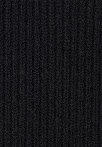 Object Strickpullover - black