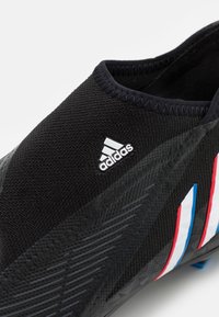 adidas Performance PREDATOR EDGE.3 LACELESS FG - Botas de futebol com pitões - core black/footwear white/vivid red