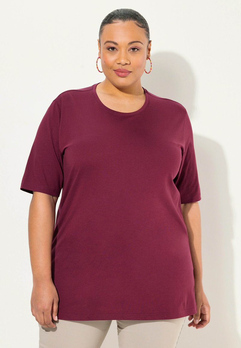 Ulla Popken PLUS SIZE BASIC SHORT SLEEVE TEE  - T-Shirt basic - dark berry