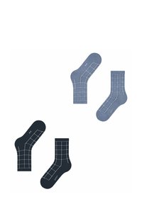 Vier Paar Socken: zwei in tiefem Marineblau mit weißem Karomuster, zwei in hellblau mit ähnlichem Muster. Glatte Textur, unterschiedliche Höhen.