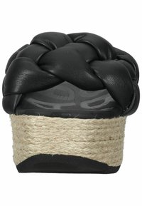 Sandale à glissière en cuir noir tressé avec semelle plateforme en jute tissé, vue de face montrant la semelle intérieure rembourrée et la semelle extérieure texturée.