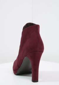 Tamaris Botines de tacón - bordeaux
