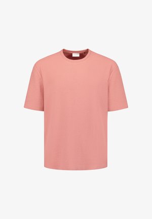 Effen T-shirt met korte mouwen en ronde hals in gedempte roze kleur met een gestructureerde stof, getoond op een witte achtergrond.
