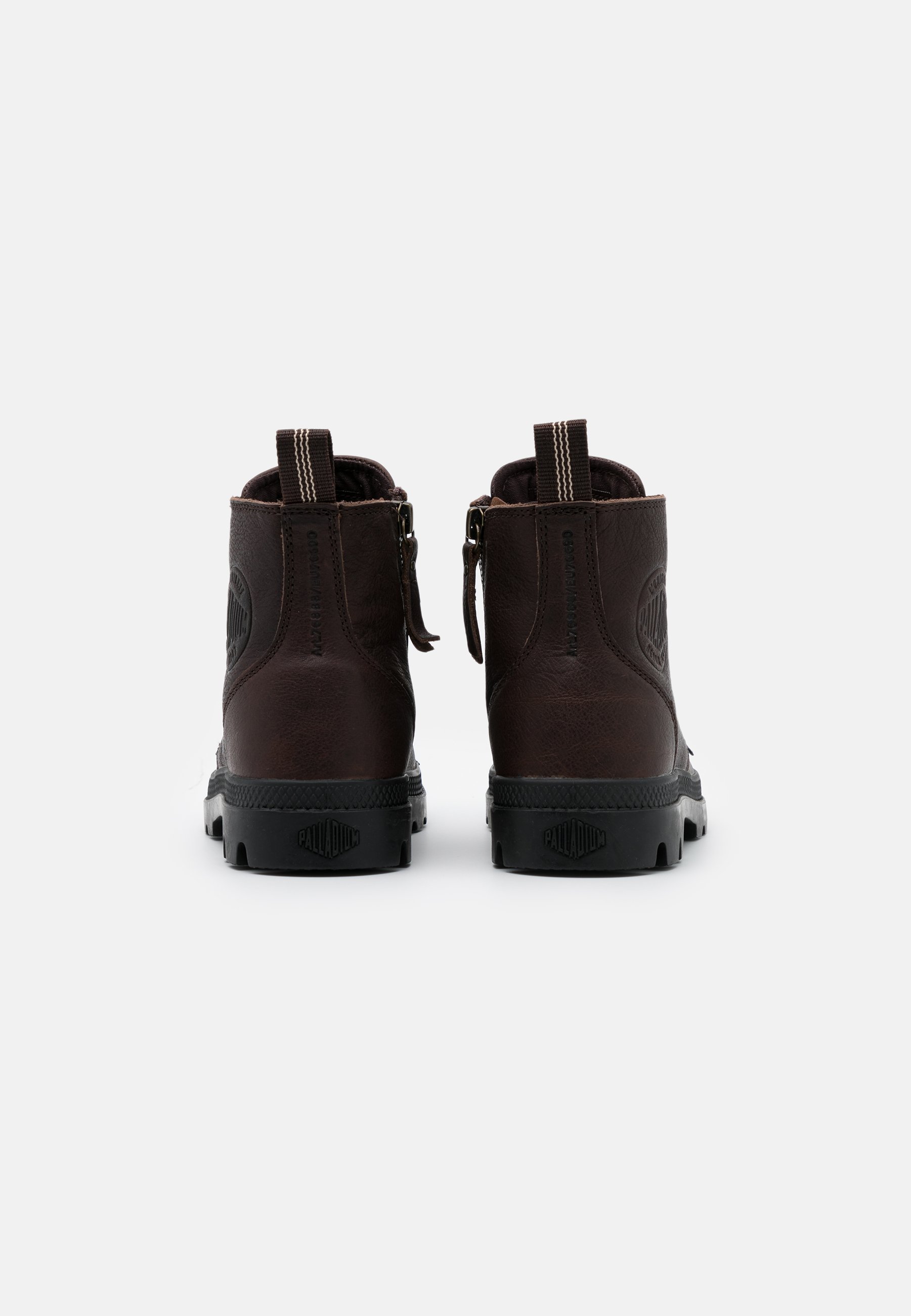 palladium chelsea boots