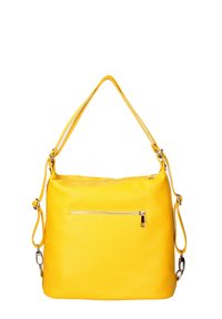 Geel leren schoudertas met een gestructureerde afwerking, voorzien van een bovenste ritssluiting en een externe ritszak. Inclusief twee verstelbare banden.