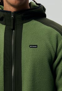 Columbia LANDROAMER™ FLEECE - Jakna od flisa - canteen/greenscape