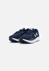 Under Armour CHARGED PURSUIT 3 - Bėgimo batai plentui - academy/white