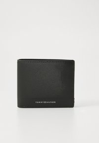 Portefeuille bi-fold noir en cuir lisse avec un motif texturé, featuring un logo blanc en bas et un accent rouge.