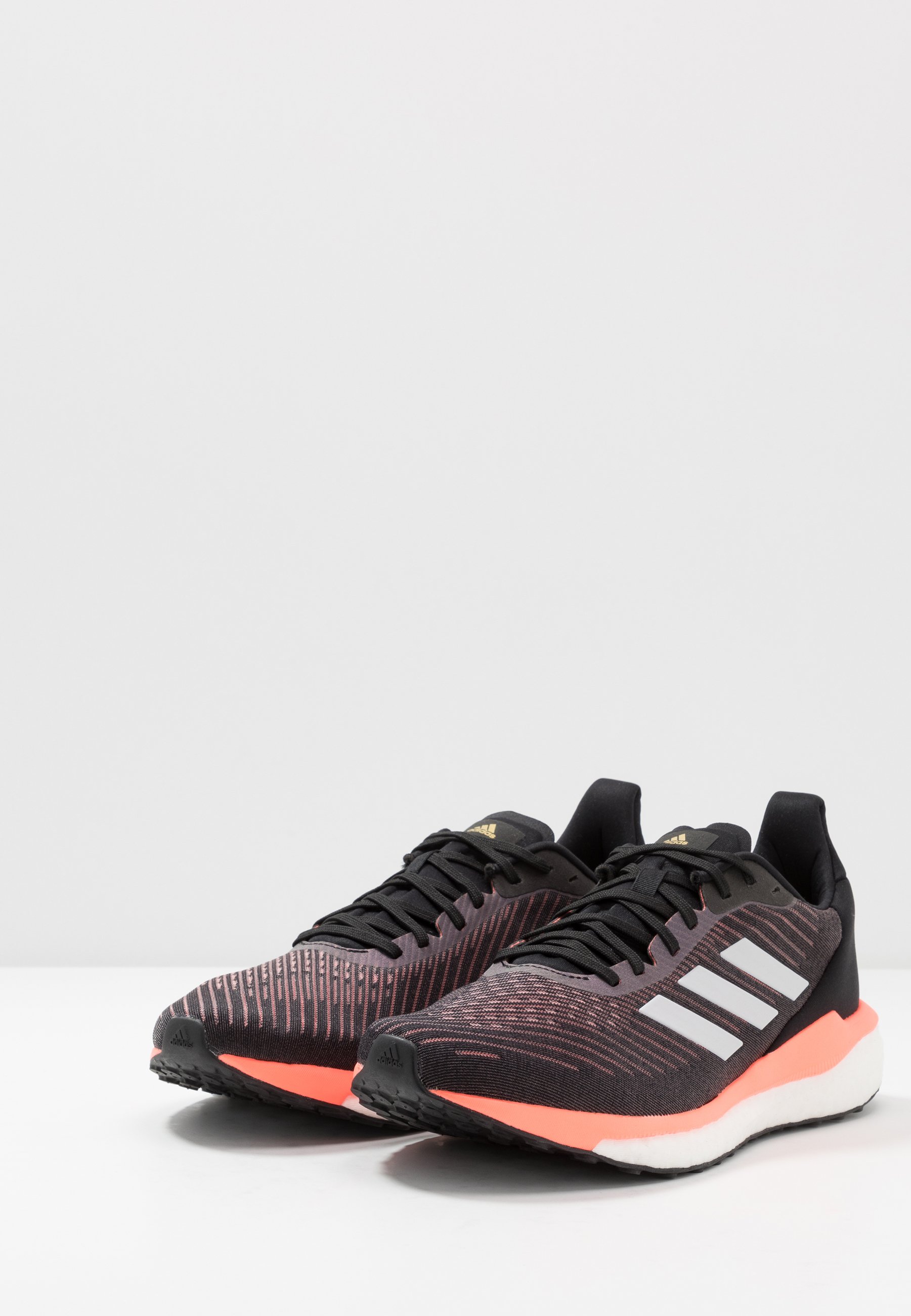 adidas Performance SOLAR DRIVE 19 - Nøytrale løpesko - core black/grey/signal coral adidas Performance SOLAR DRIVE 19 - Nøytrale løpesko - core black/grey/signal coral